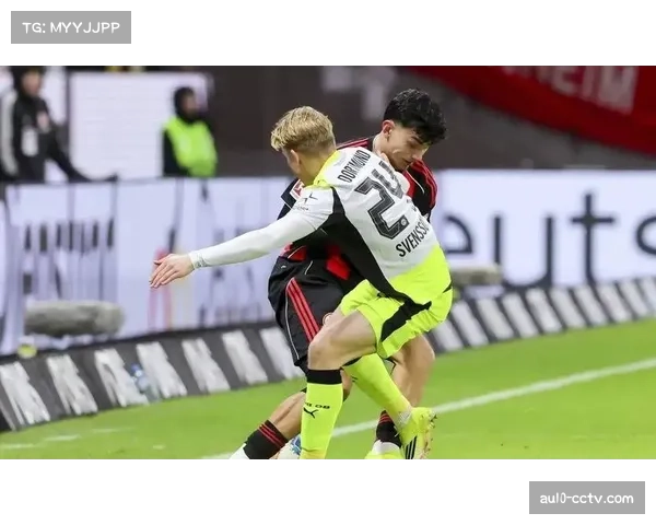 奥格斯堡客场3-2沃尔夫斯堡，点射绝平+补时绝杀戏剧收场